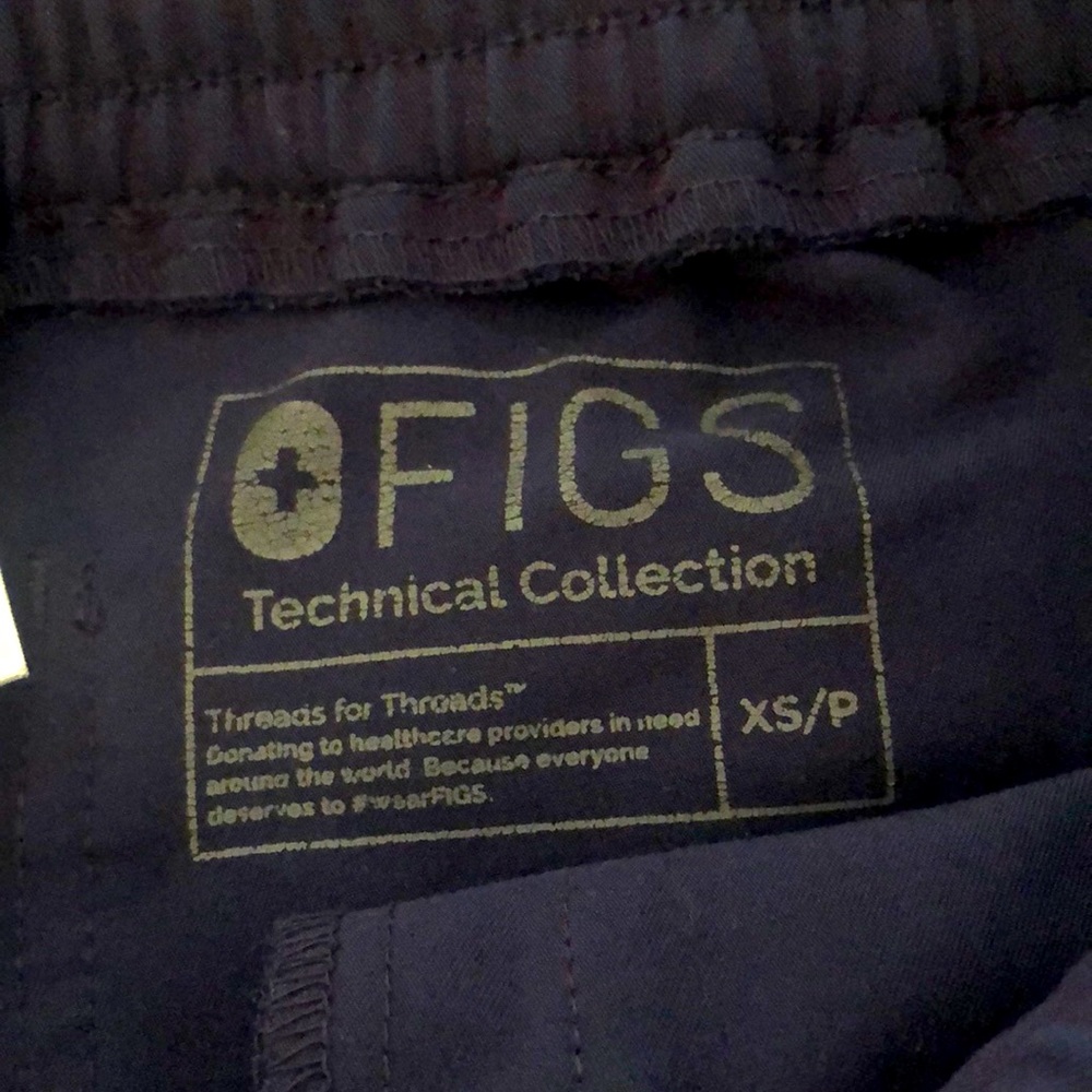FIGS Scrub Set, Navy